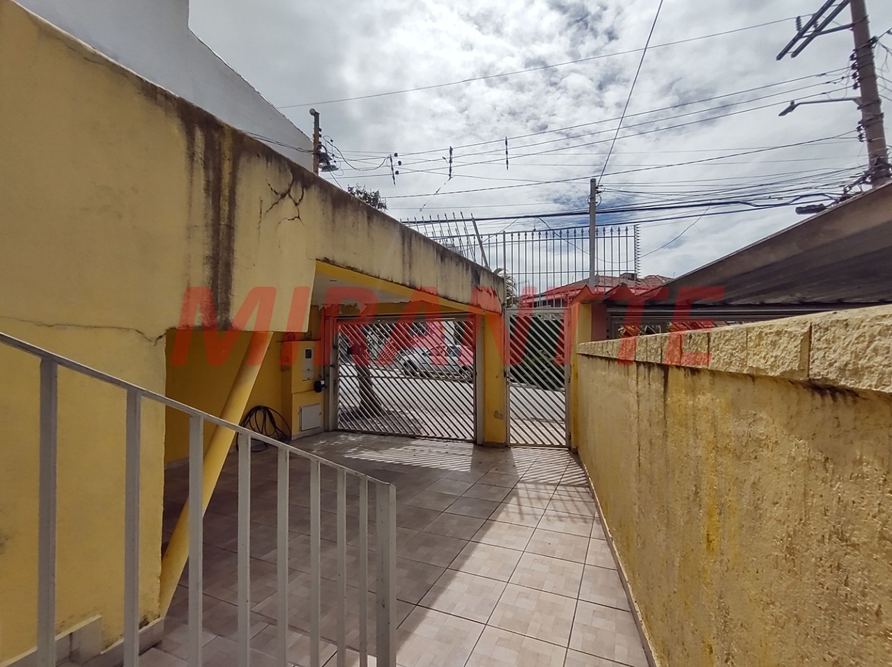 Sobrado de 143m² com 4 quartos em Vila Romero