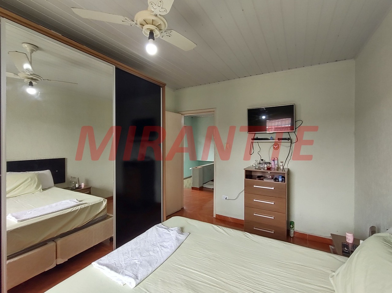 Sobrado de 143m² com 4 quartos em Vila Romero