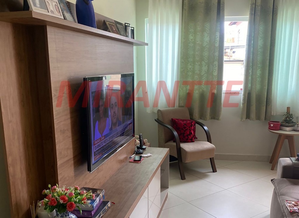 Cond. fechado de 97m² com 3 quartos em Vila Rosa