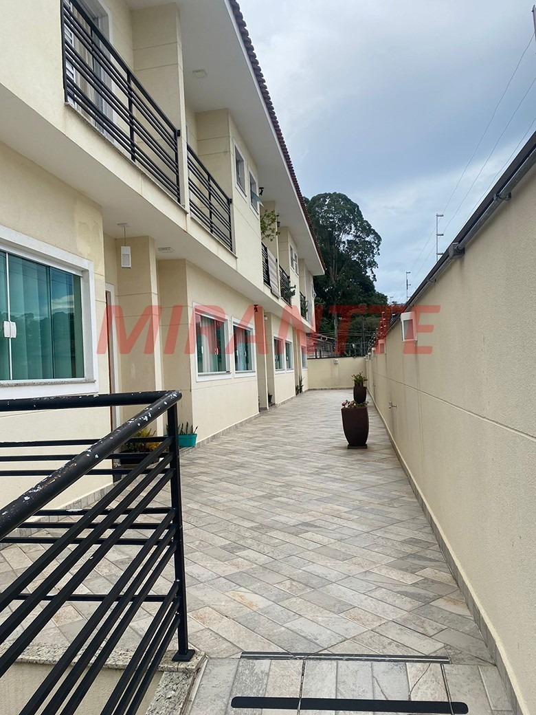 Cond. fechado de 97m² com 3 quartos em Vila Rosa