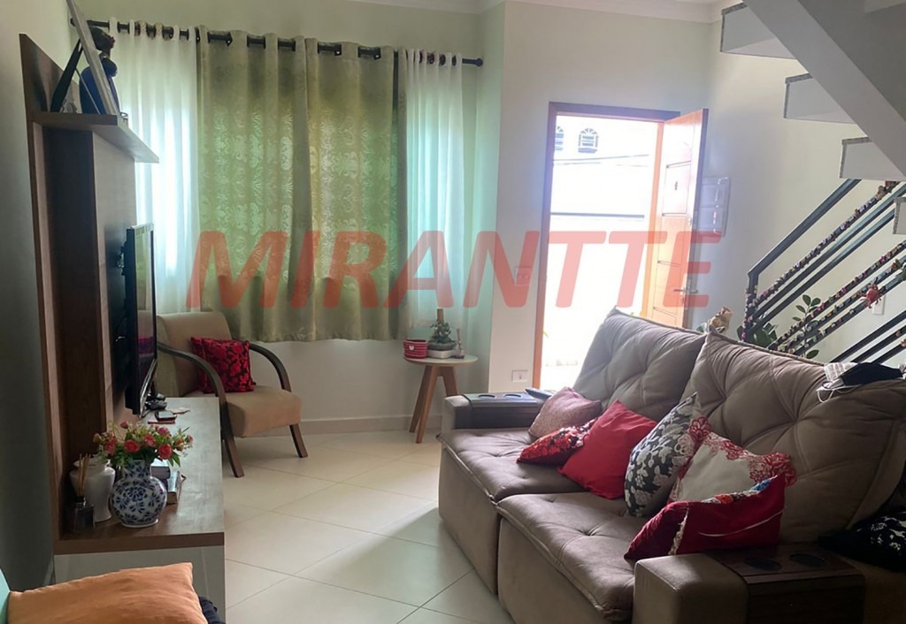 Cond. fechado de 97m² com 3 quartos em Vila Rosa