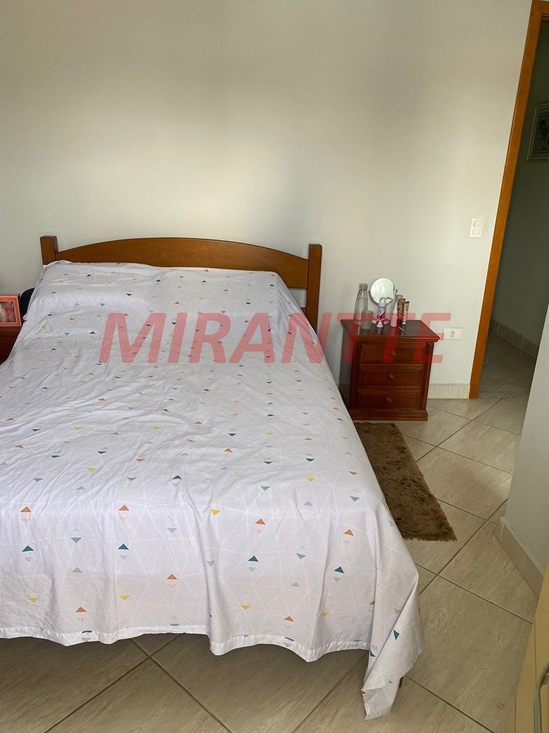 Cond. fechado de 97m² com 3 quartos em Vila Rosa