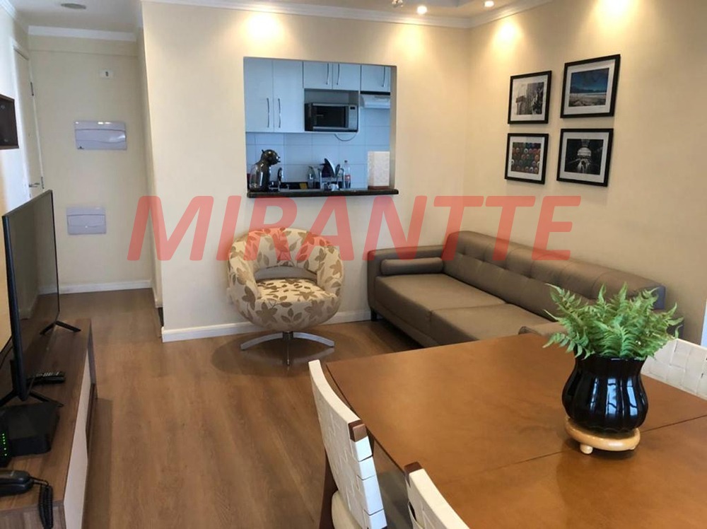 Apartamento de 71m² com 3 quartos em Vila Mazzei