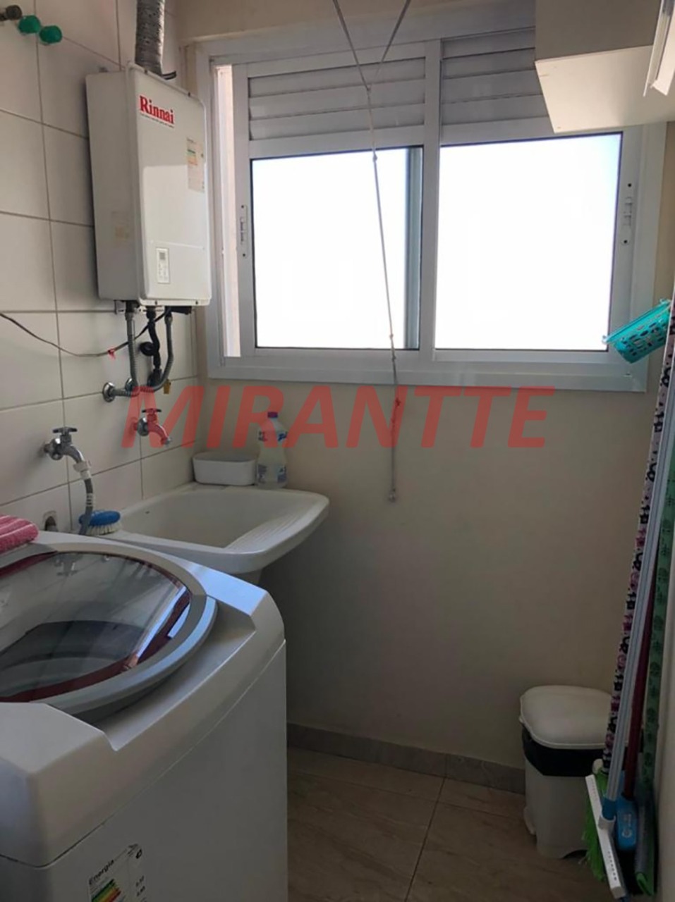 Apartamento de 71m² com 3 quartos em Vila Mazzei
