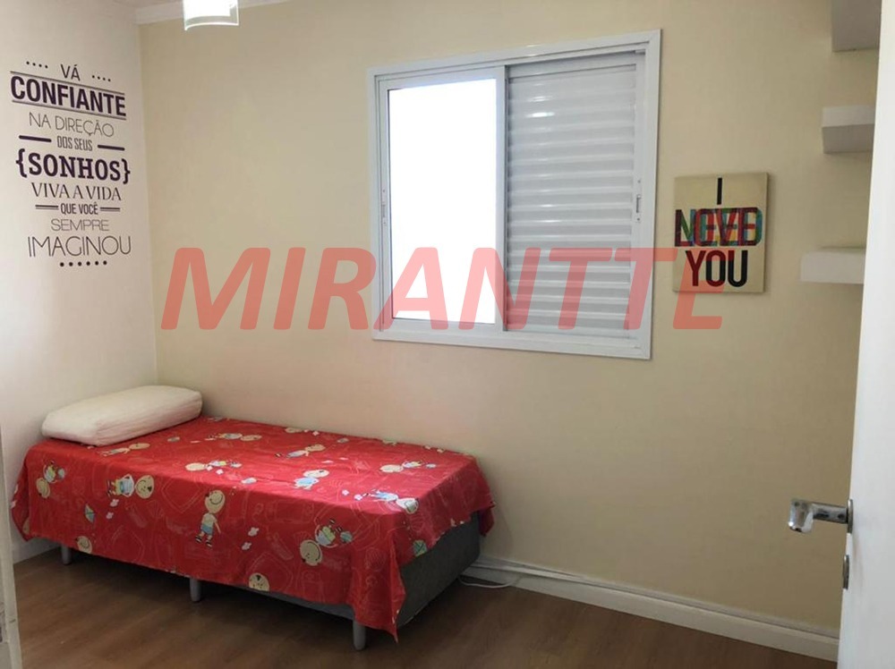 Apartamento de 71m² com 3 quartos em Vila Mazzei