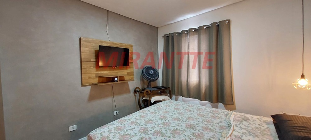 Casa terrea de 60m² com 2 quartos em Vila Nova Carolina