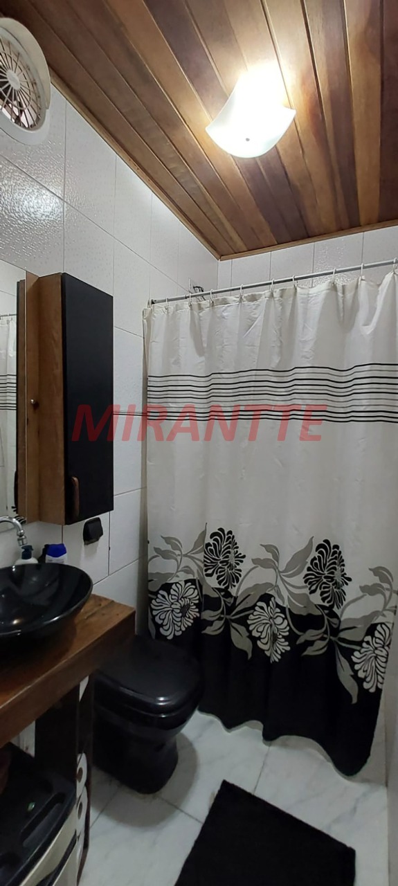 Casa terrea de 60m² com 2 quartos em Vila Nova Carolina
