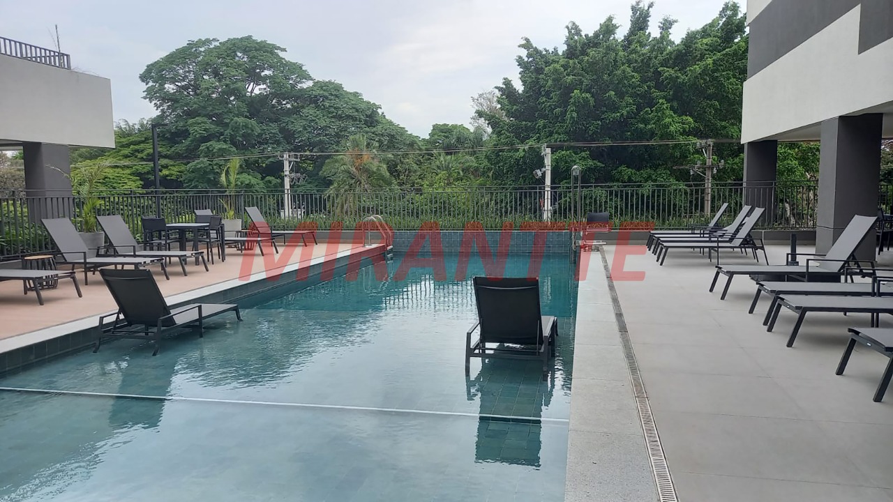 Apartamento de 178m² com 3 quartos em Santana