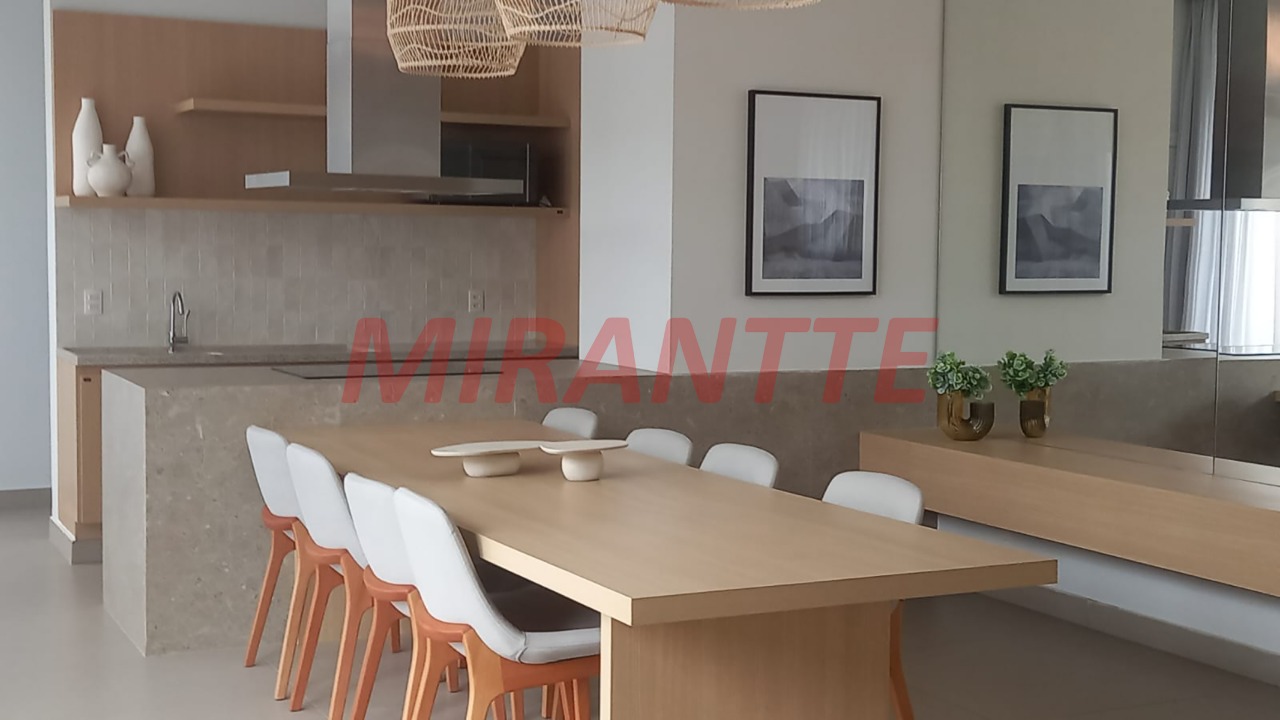 Apartamento de 178m² com 3 quartos em Santana