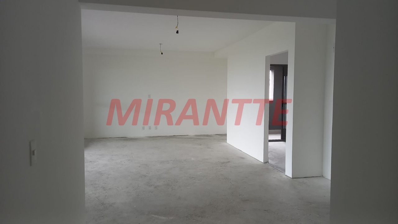Apartamento de 178m² com 3 quartos em Santana