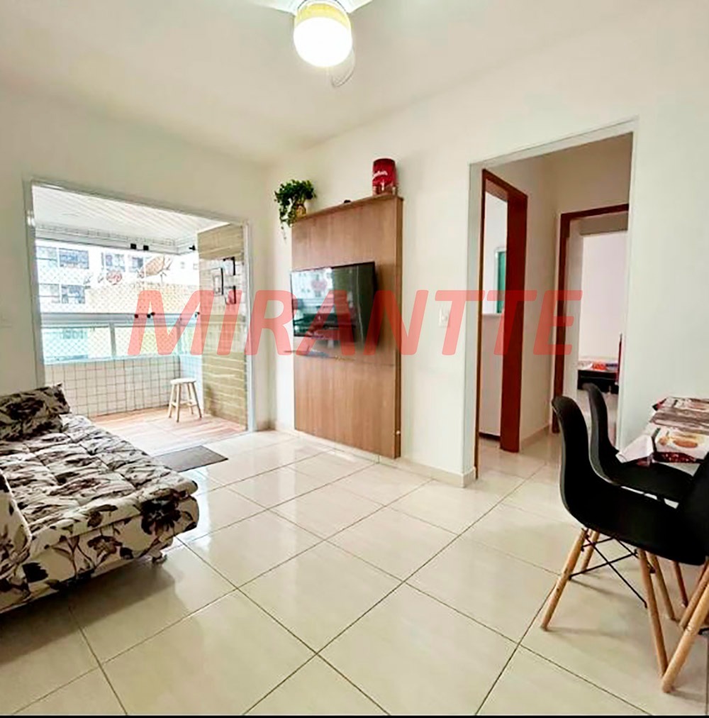 Apartamento de 65m² com 2 quartos em Canto do Forte