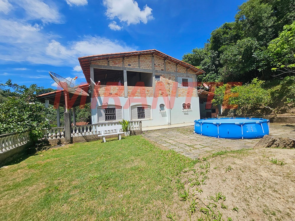 Cond. fechado de 358.15m² com 4 quartos em São Vicente