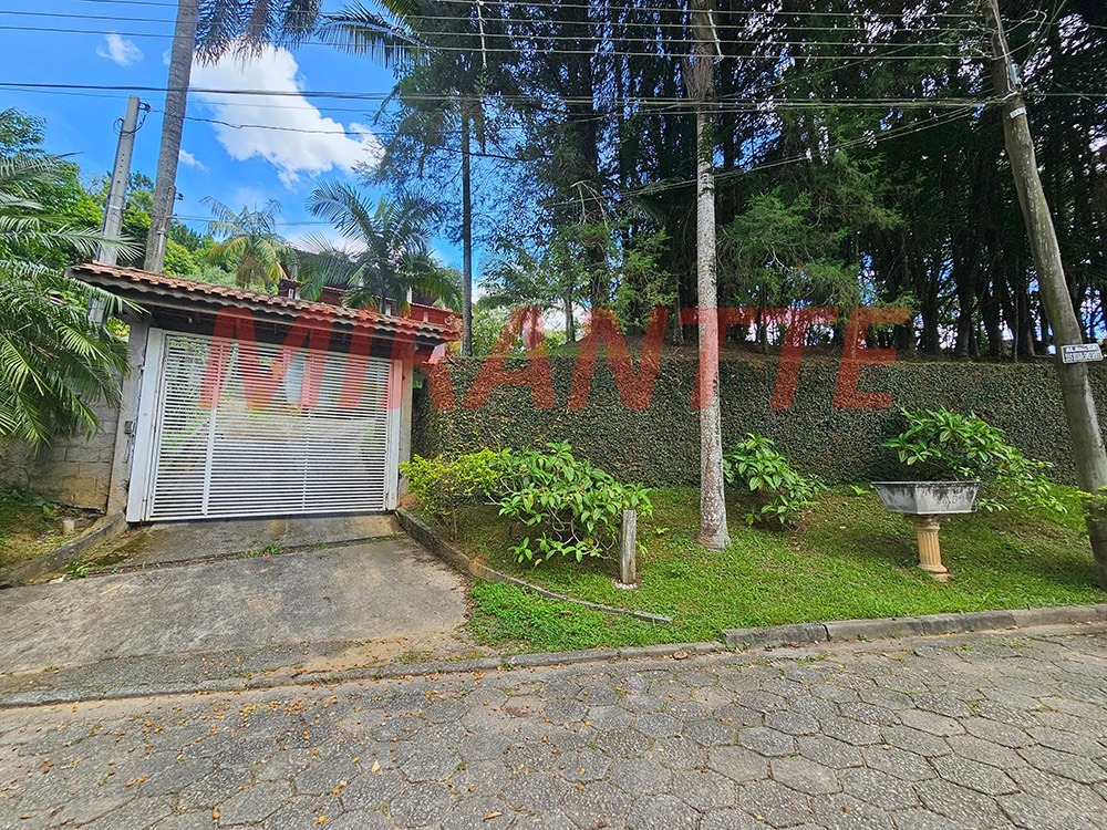 Cond. fechado de 358.15m² com 4 quartos em São Vicente