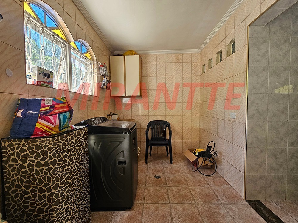 Cond. fechado de 358.15m² com 4 quartos em São Vicente