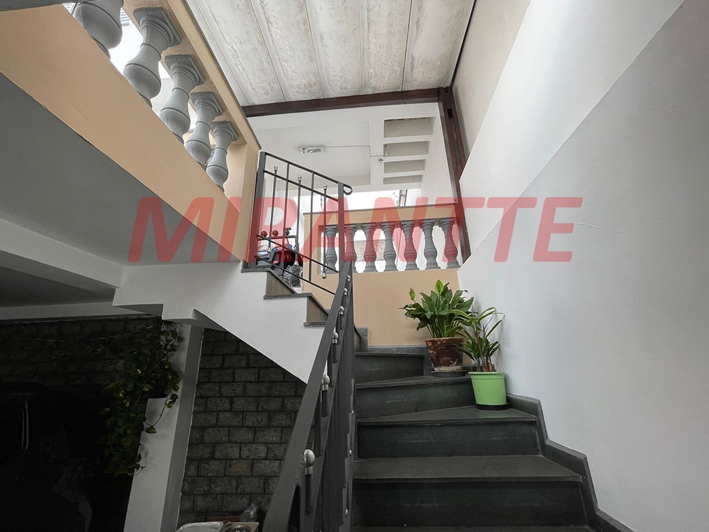 Casa terrea de 150m² com 2 quartos em Jardim Cecy