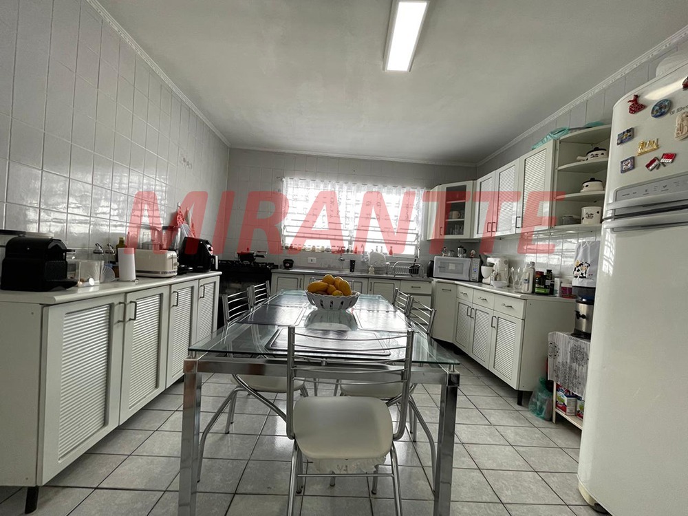 Casa terrea de 150m² com 2 quartos em Jardim Cecy