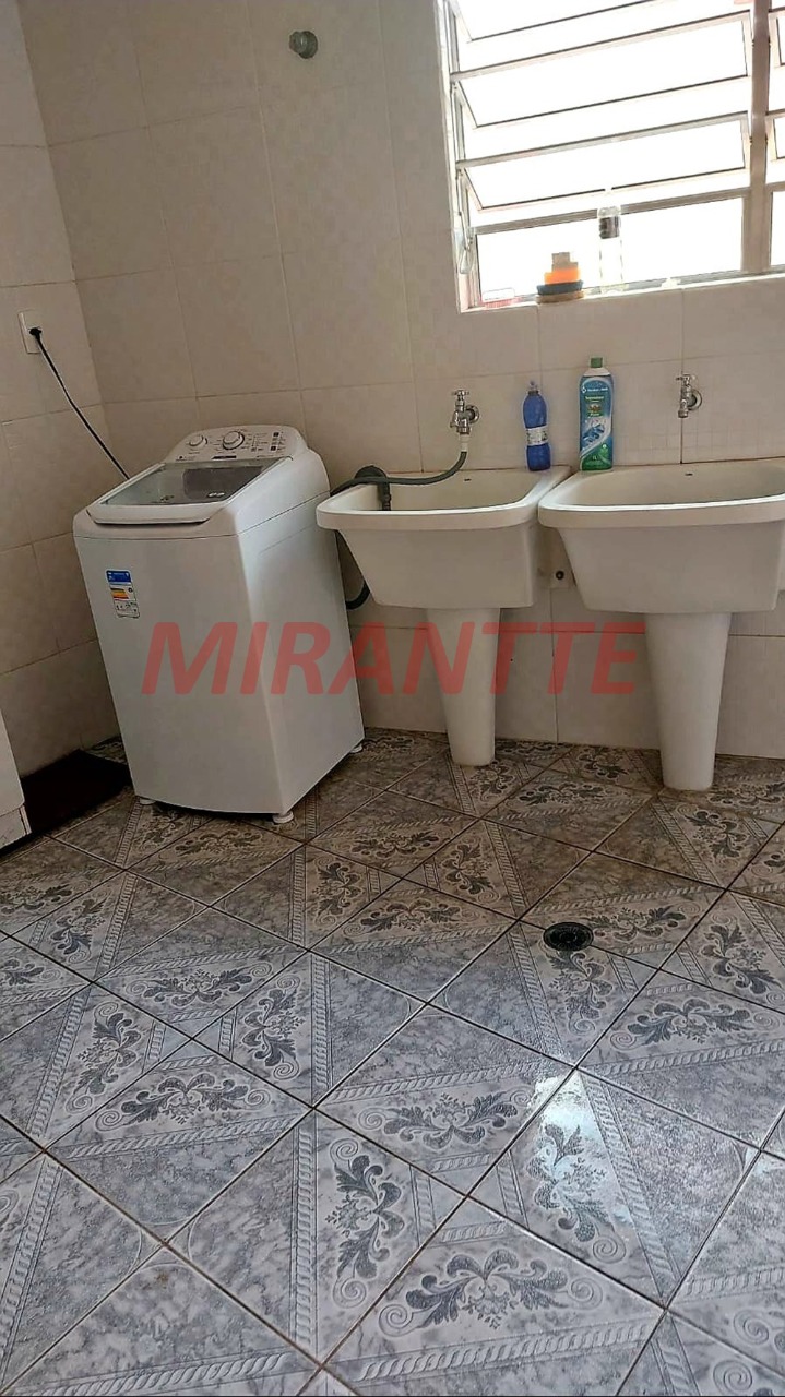 Sobrado de 300m² com 3 quartos em Jardim Oriental