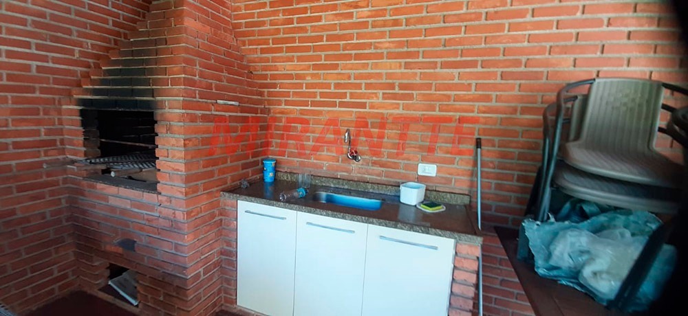 Casa terrea de 475.76m² com 4 quartos em Caraguata