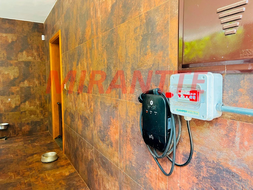 Casa terrea de 475.76m² com 4 quartos em Caraguata