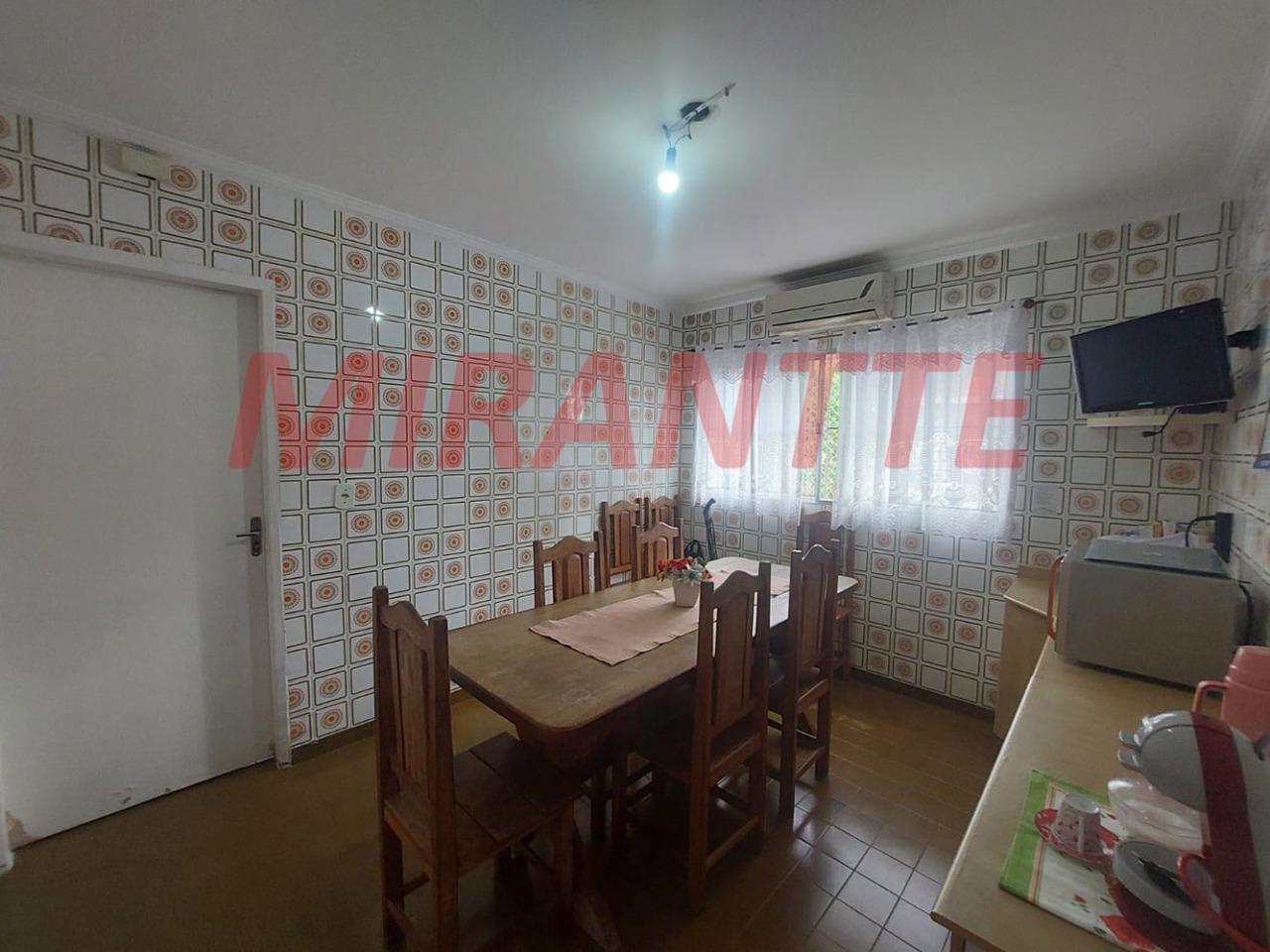 Sobrado de 207m² com 4 quartos em Vila Maria Alta