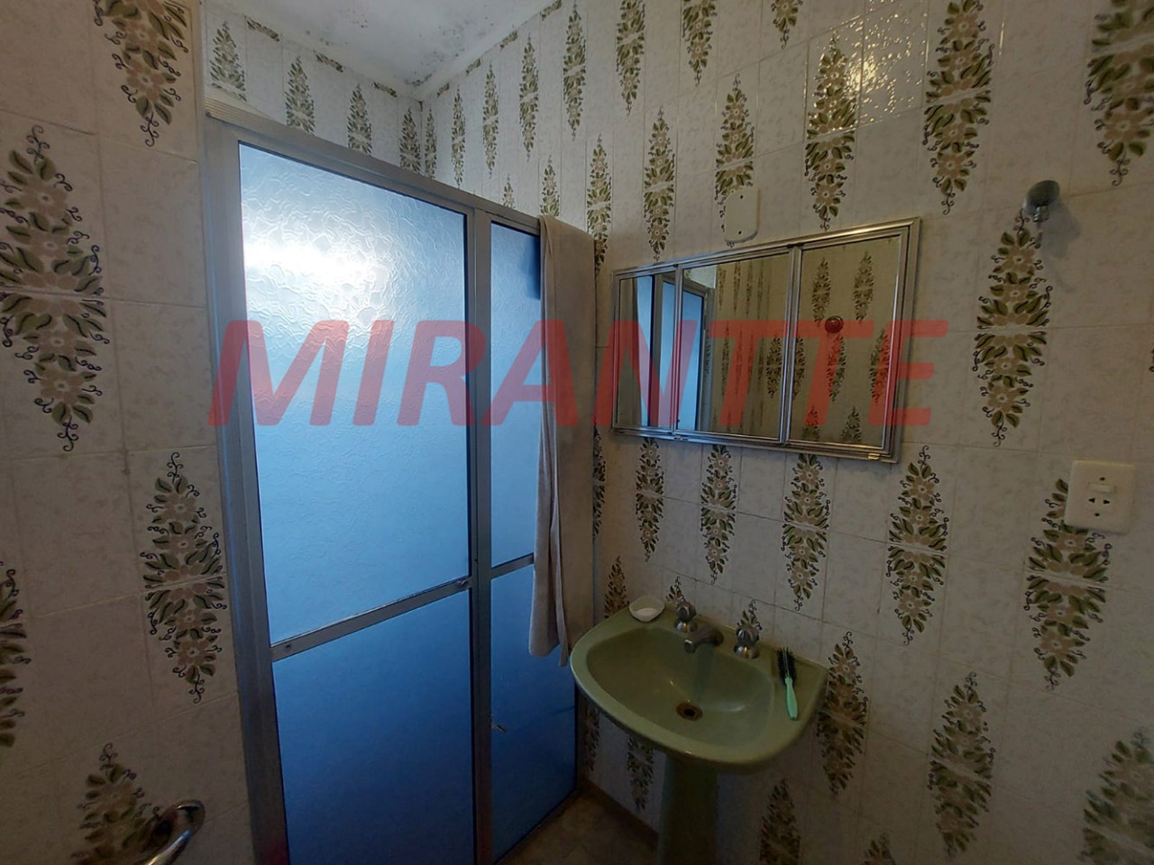 Sobrado de 207m² com 4 quartos em Vila Maria Alta