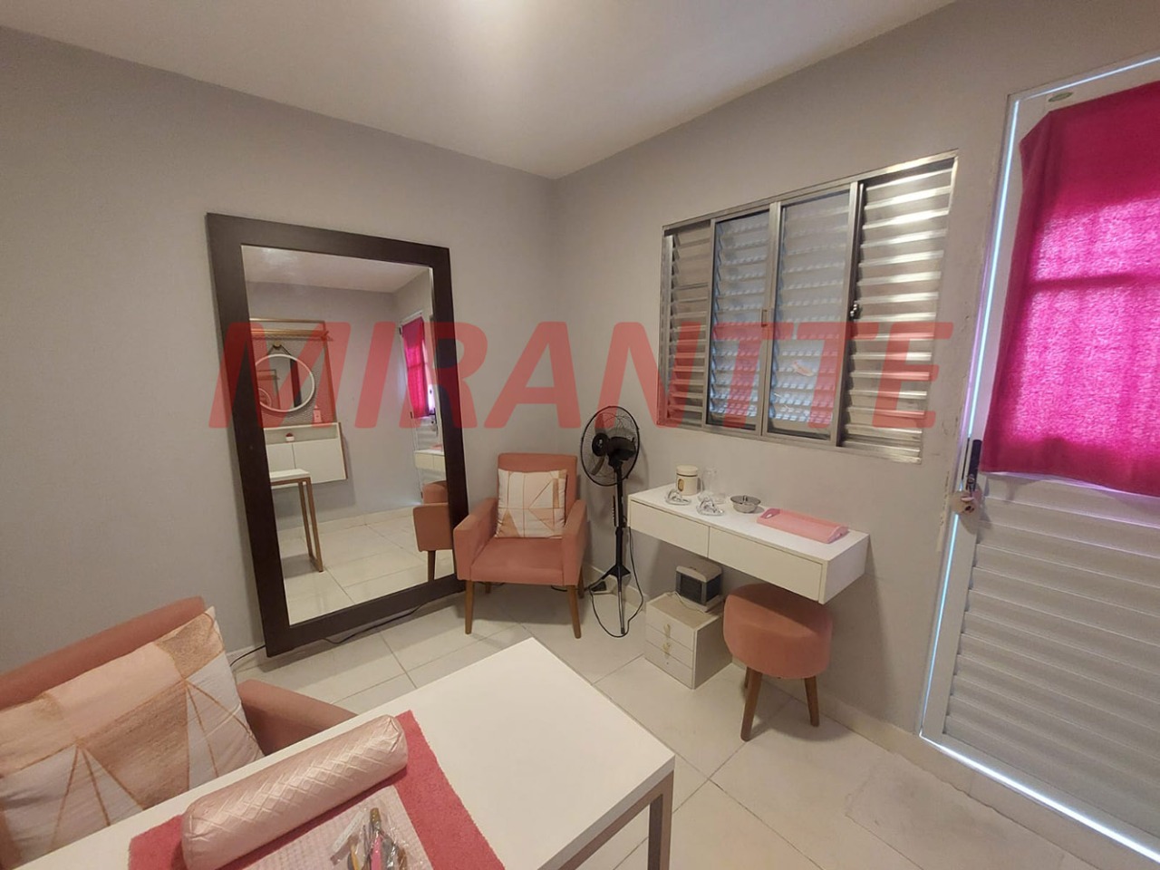 Sobrado de 207m² com 4 quartos em Vila Maria Alta