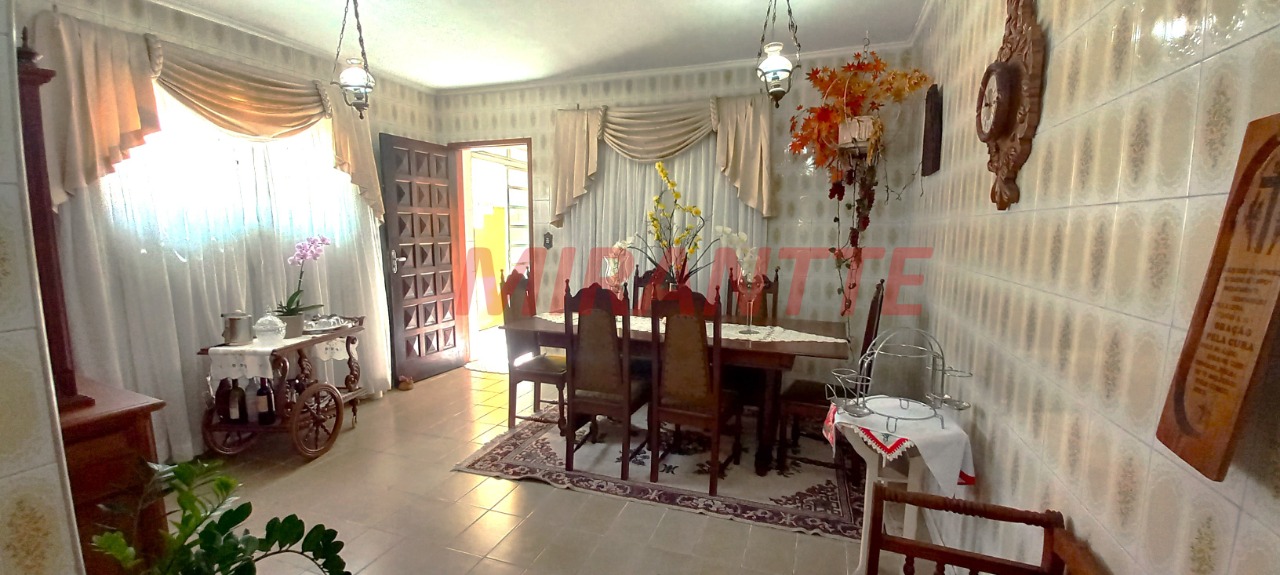 Sobrado de 113m² com 4 quartos em Imirim