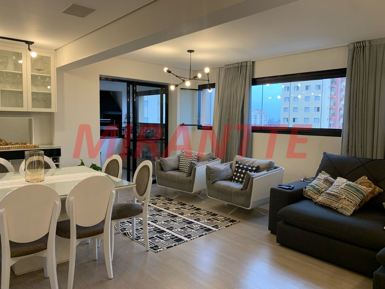 Apartamento de 153m² com 5 quartos em Santa Terezinha