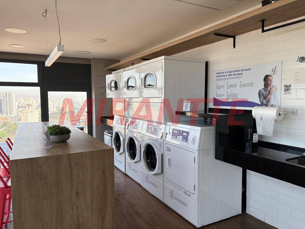 Apartamento de 72m² com 2 quartos em Vila Esperanca