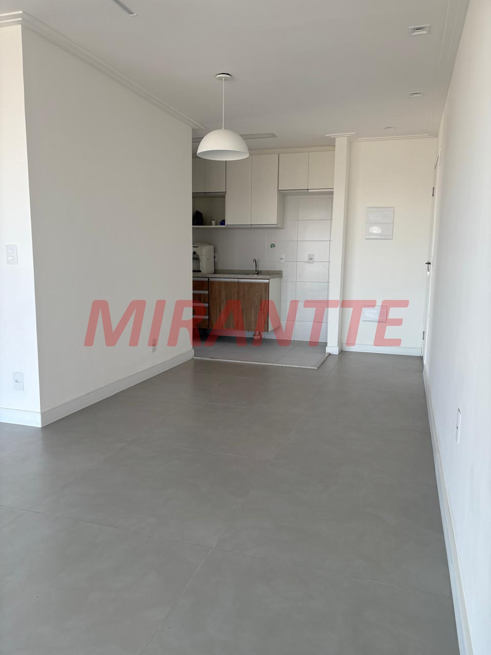 Apartamento de 72m² com 2 quartos em Vila Esperanca