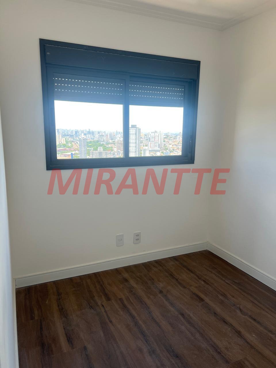 Apartamento de 72m² com 2 quartos em Vila Esperanca