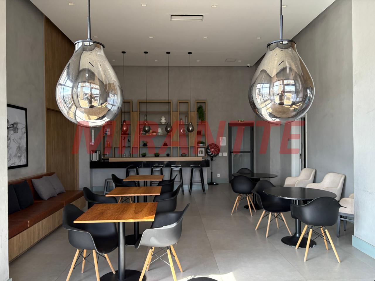 Apartamento de 72m² com 2 quartos em Vila Esperanca