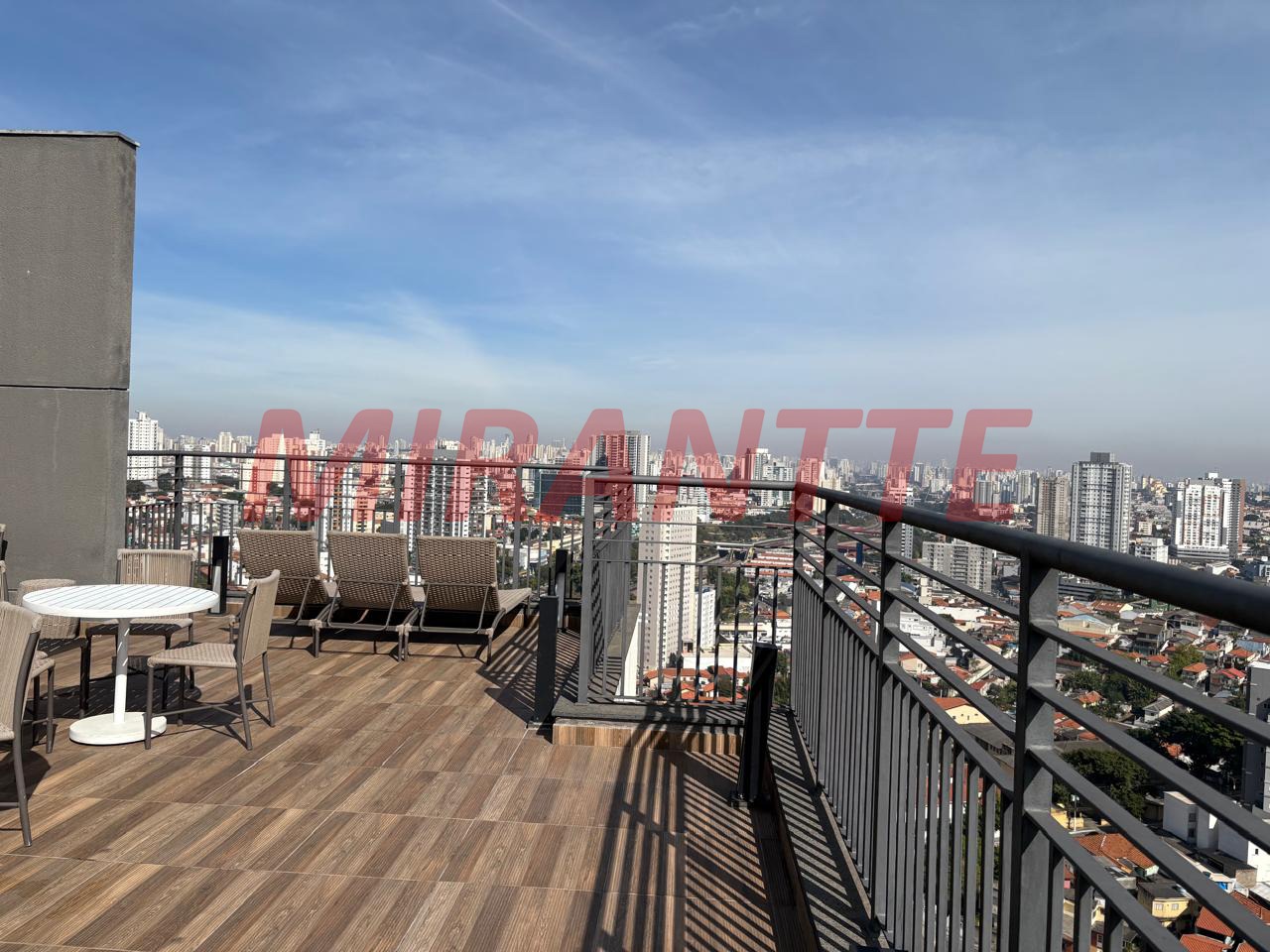 Apartamento de 72m² com 2 quartos em Vila Esperanca