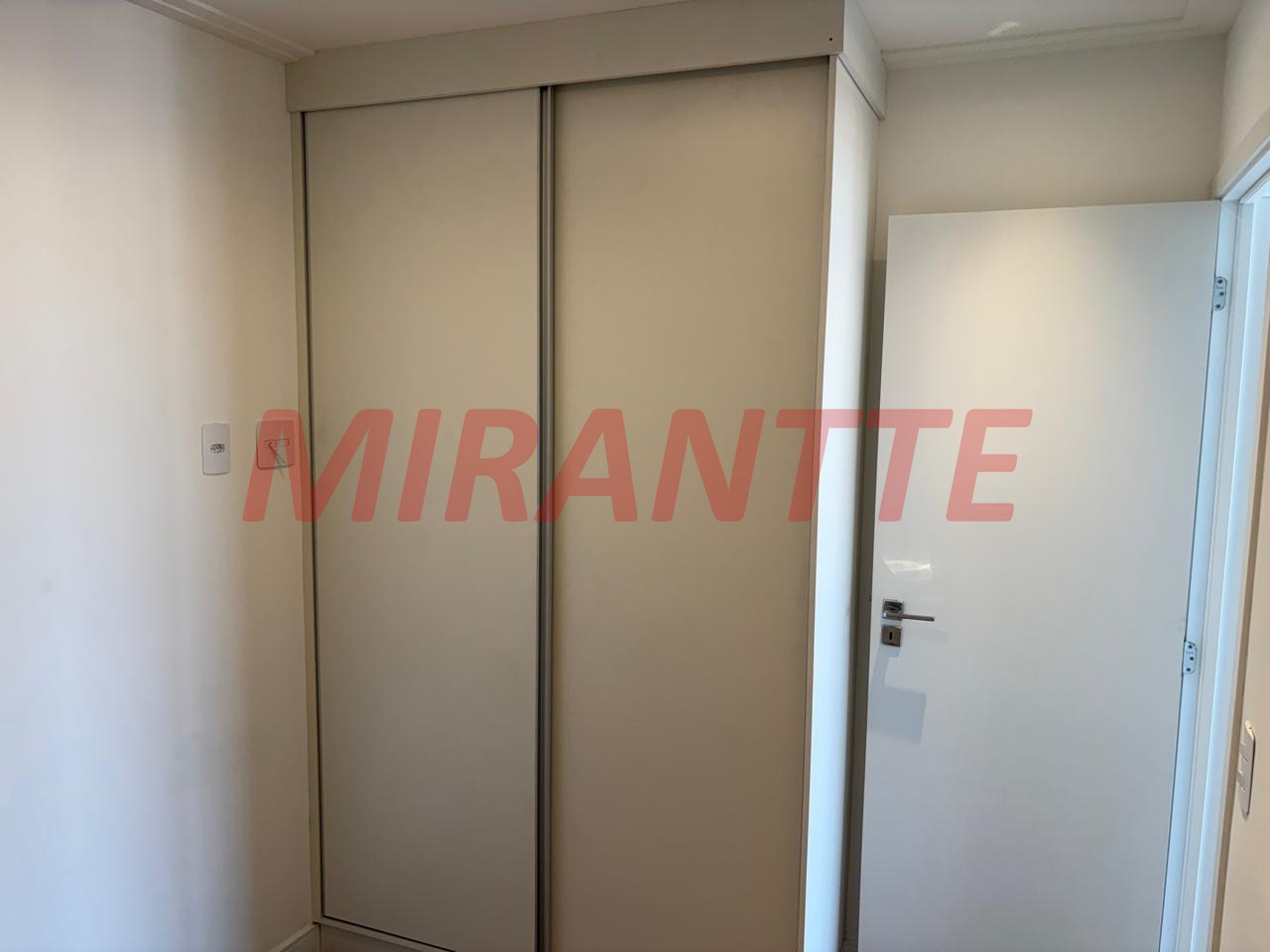 Apartamento de 72m² com 2 quartos em Vila Esperanca