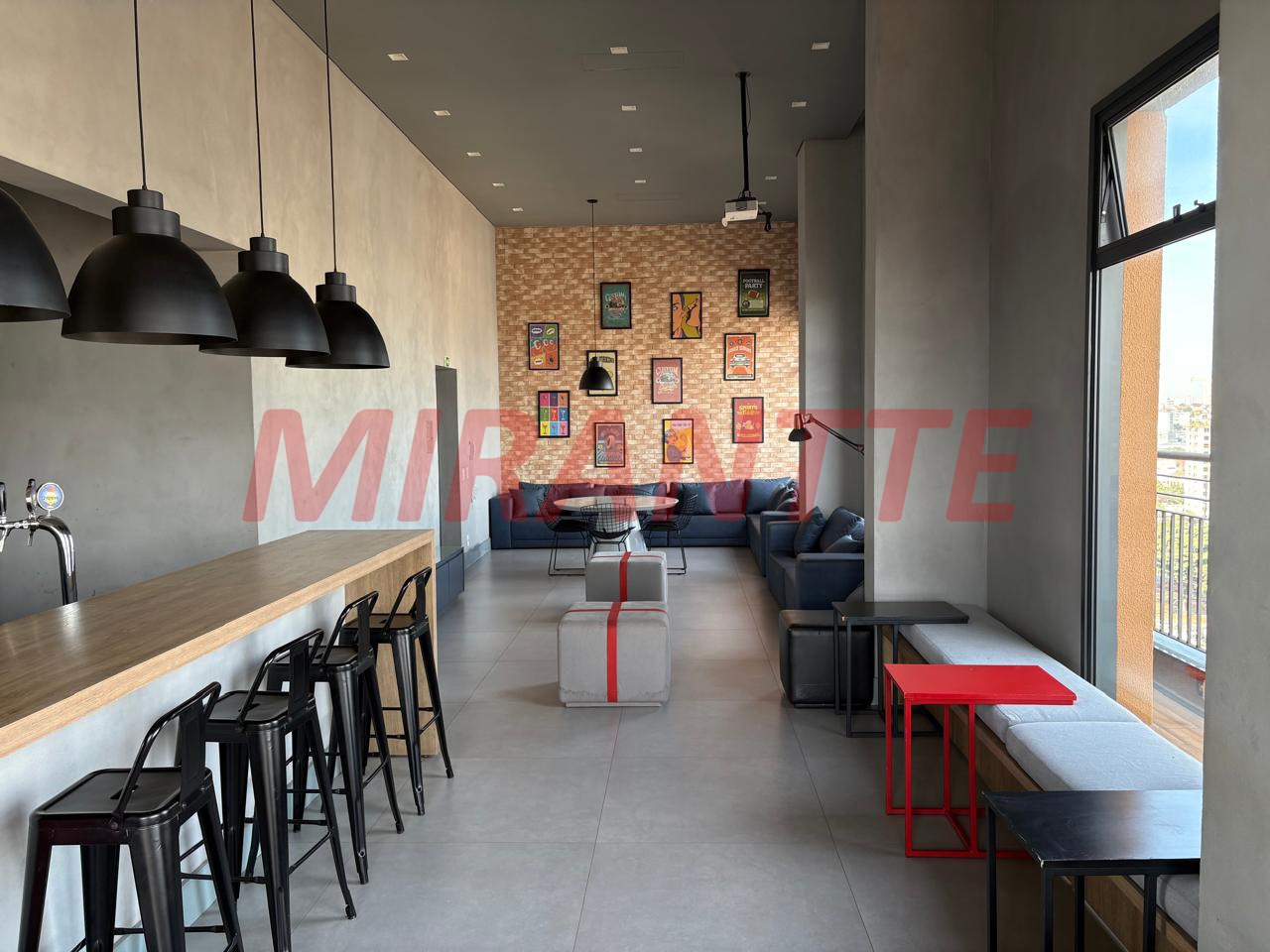 Apartamento de 72m² com 2 quartos em Vila Esperanca