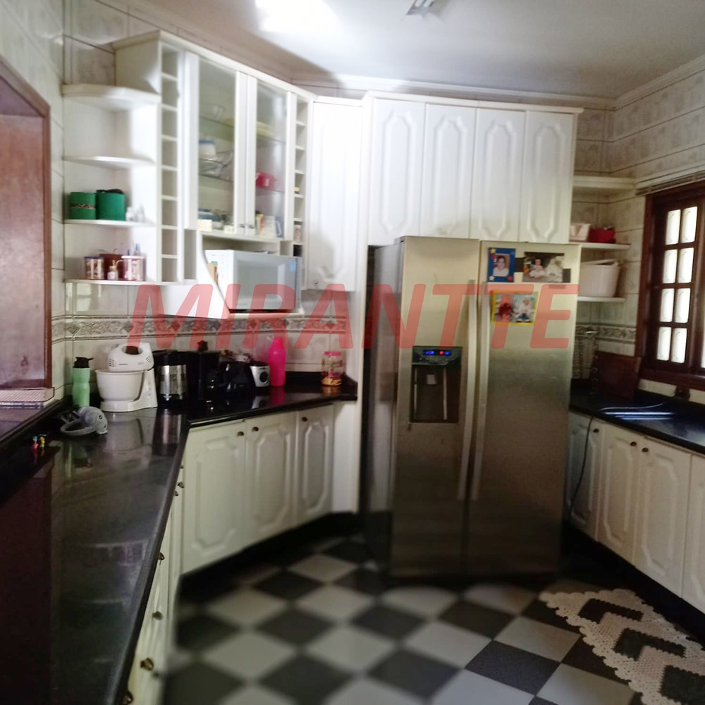 ChÁcara de 464.03m² com 5 quartos em Loteamento Champs Privés