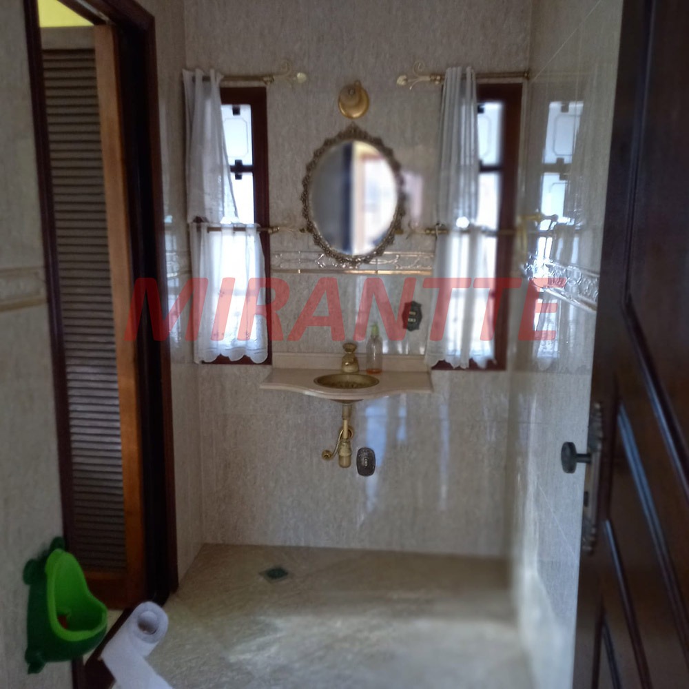 ChÁcara de 464.03m² com 5 quartos em Loteamento Champs Privés