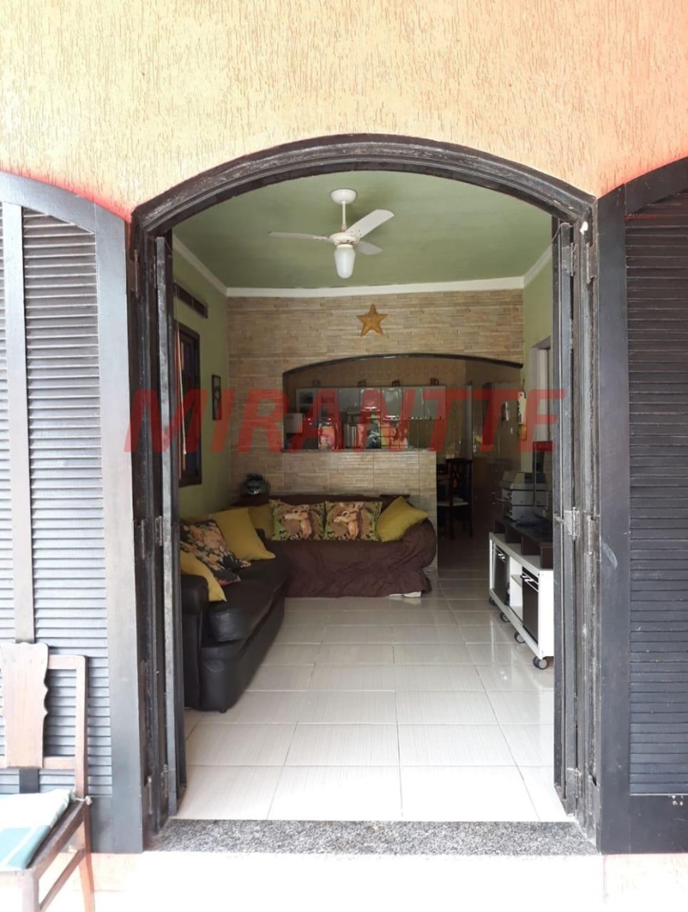 Casa terrea de 210m² com 4 quartos em Bortolândia