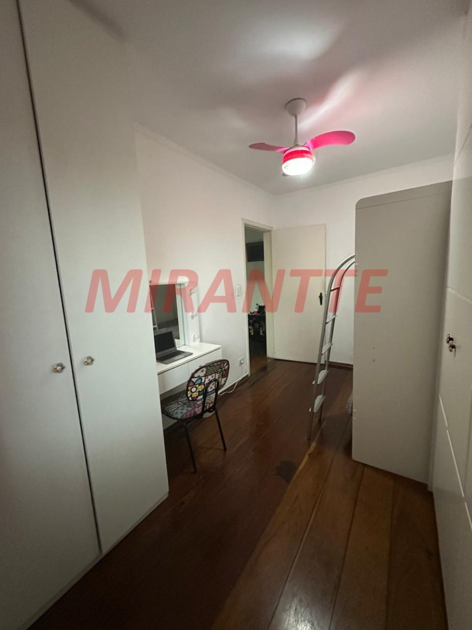 Casa terrea de 210m² com 4 quartos em Bortolândia