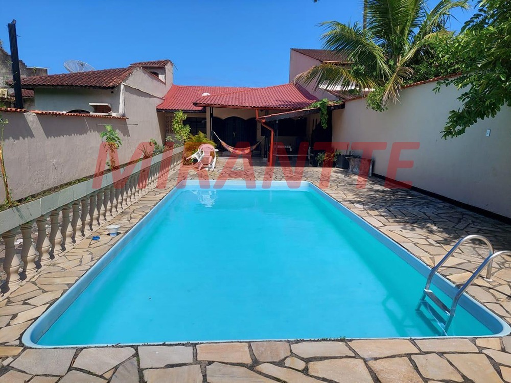 Casa terrea de 210m² com 4 quartos em Bortolândia