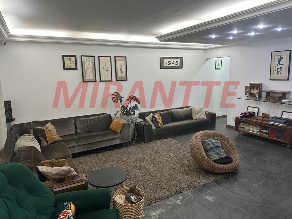 Casa terrea de 210m² com 4 quartos em Bortolândia