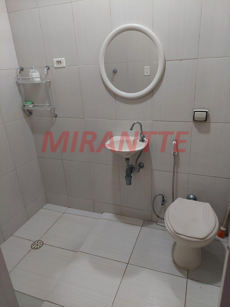 Casa terrea de 210m² com 4 quartos em Bortolândia