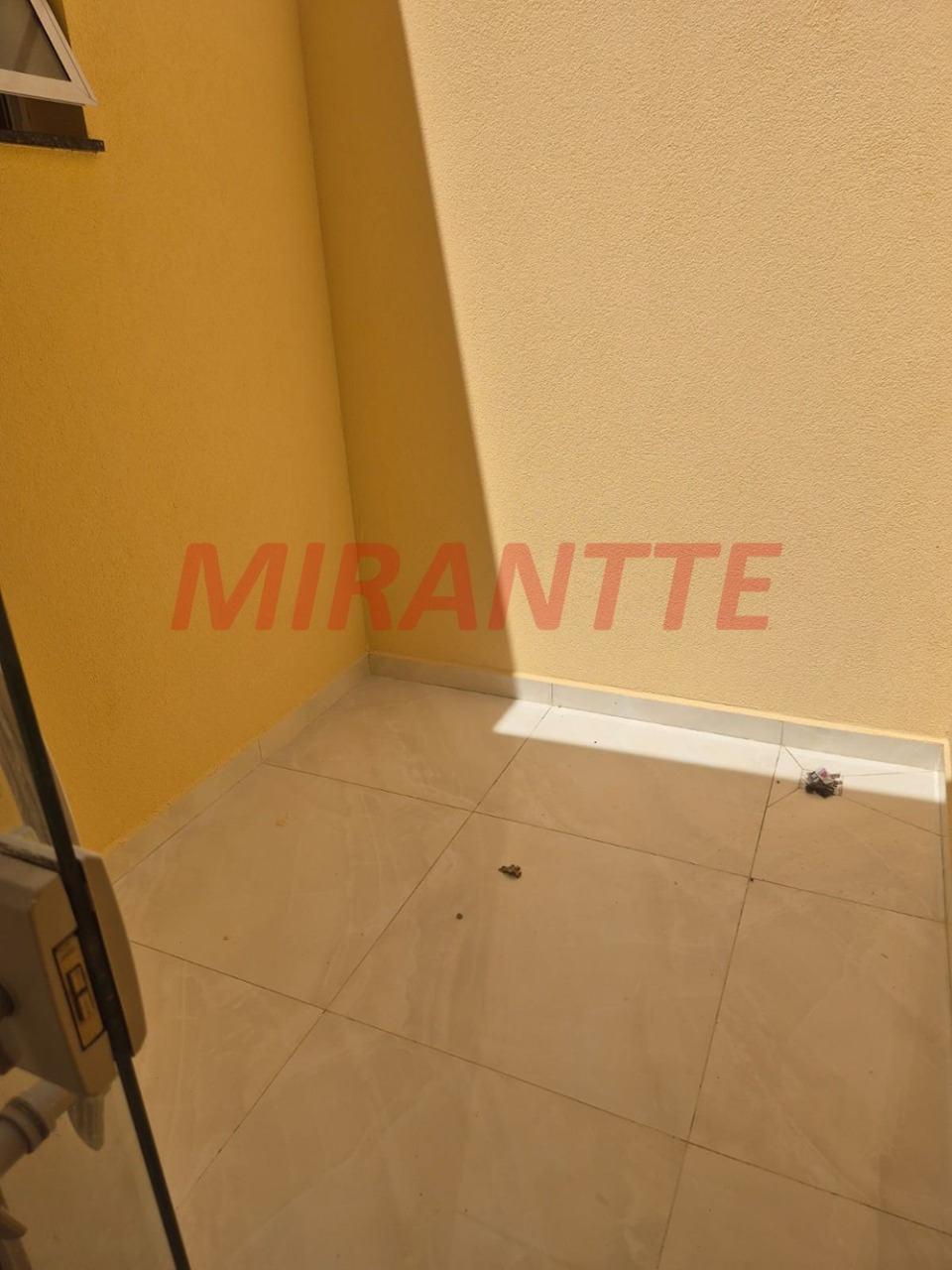 Sobrado de 134.37m² com 3 quartos em Vila Nivi