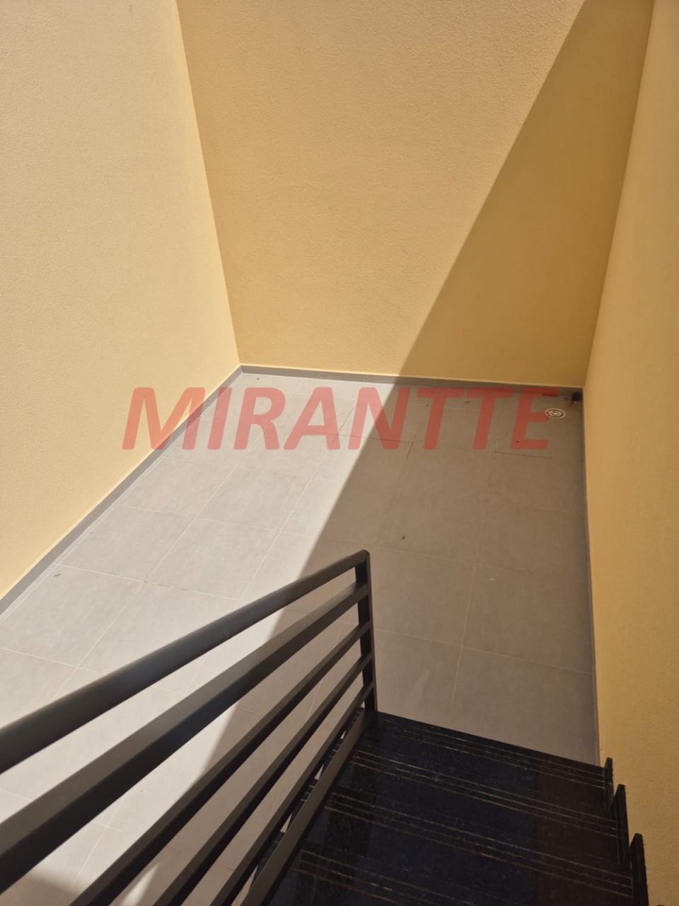 Sobrado de 134.37m² com 3 quartos em Vila Nivi
