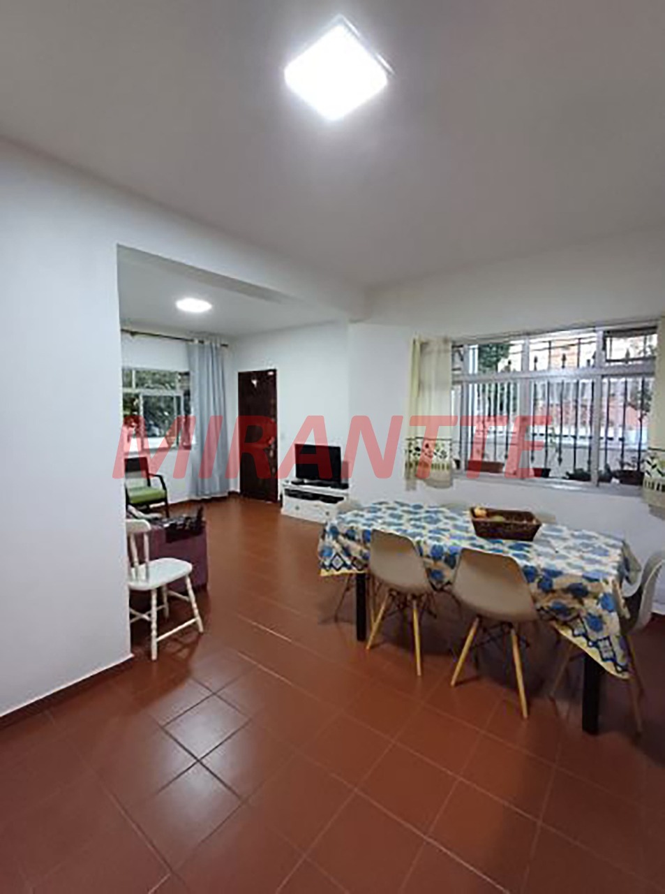 Sobrado de 172m² com 3 quartos em Santa Teresinha