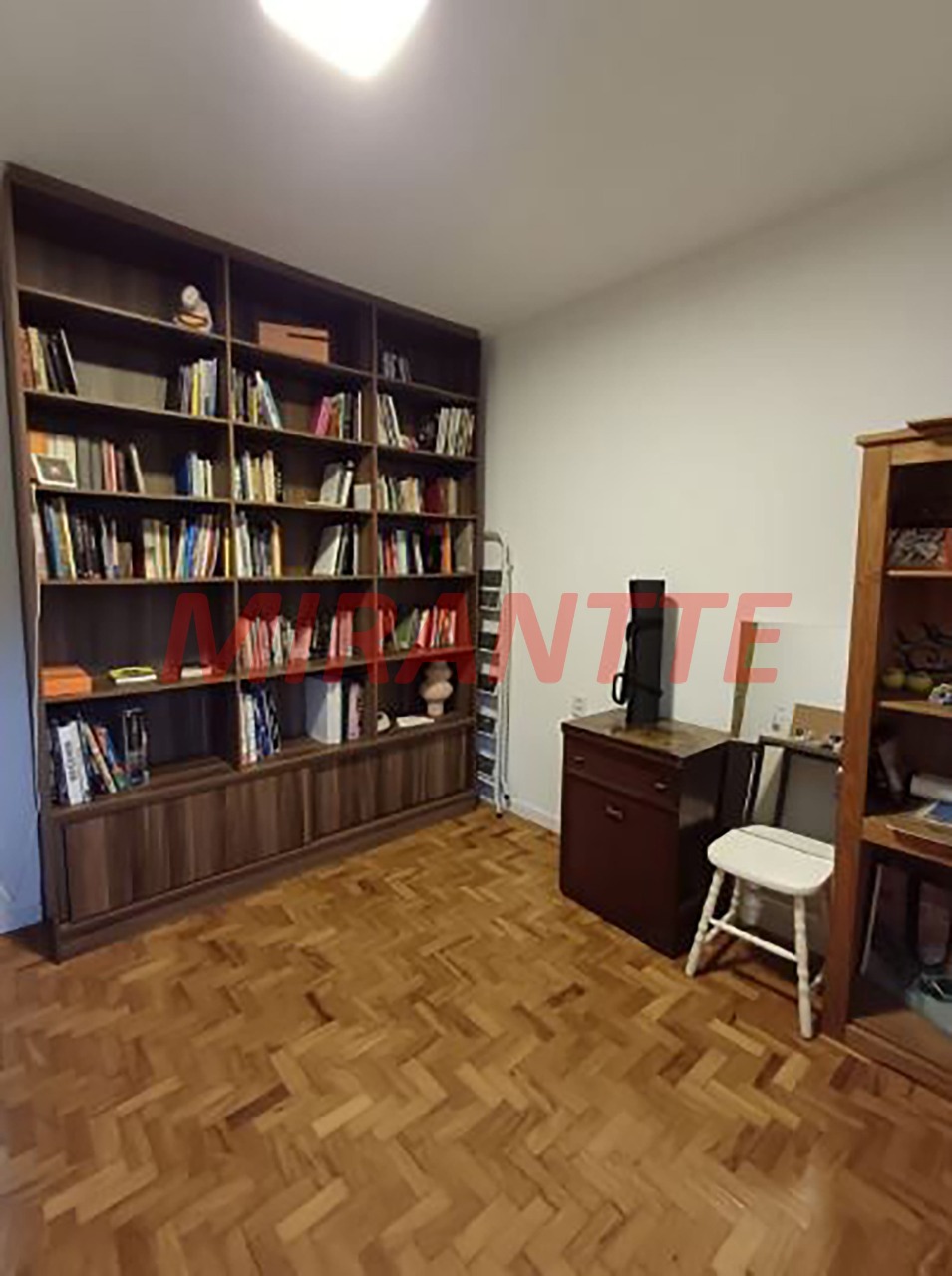 Sobrado de 172m² com 3 quartos em Santa Teresinha
