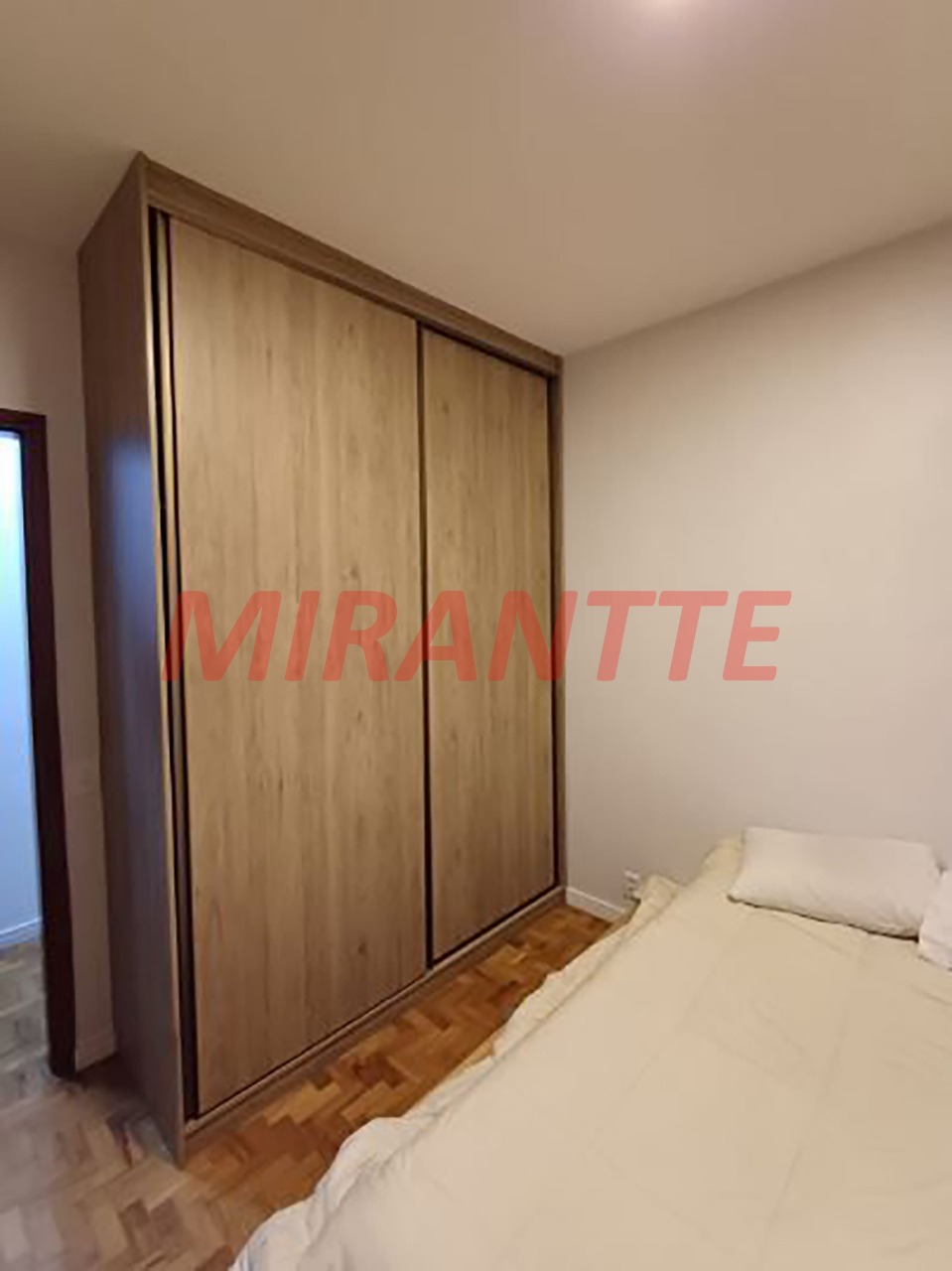 Sobrado de 172m² com 3 quartos em Santa Teresinha