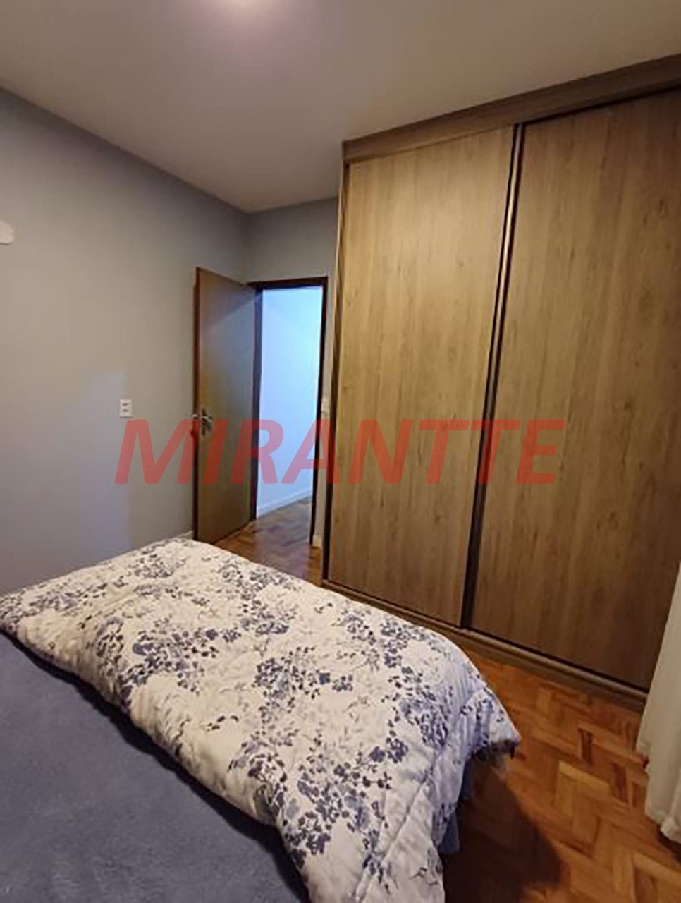 Sobrado de 172m² com 3 quartos em Santa Teresinha