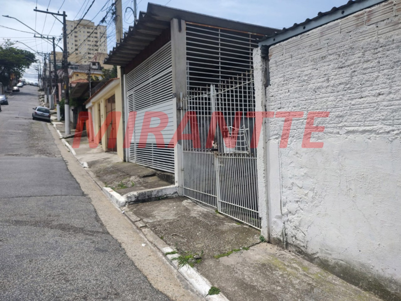 Casa terrea de 360m² com 2 quartos em Vila Mazzei