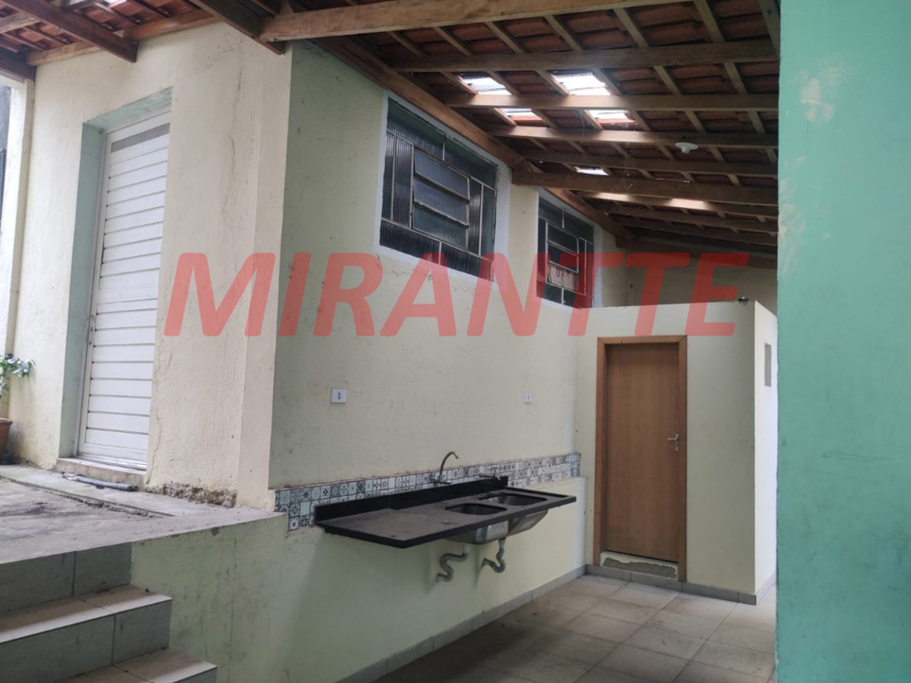Casa terrea de 360m² com 2 quartos em Vila Mazzei